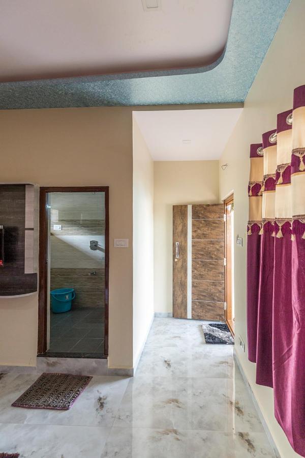 Krishna Homestay Hampi Bagian luar foto