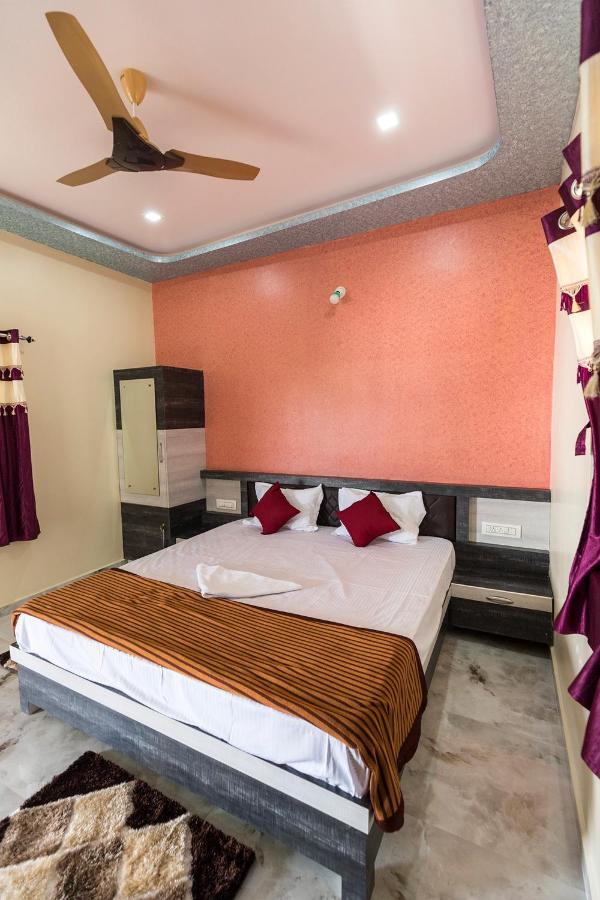 Krishna Homestay Hampi Bagian luar foto