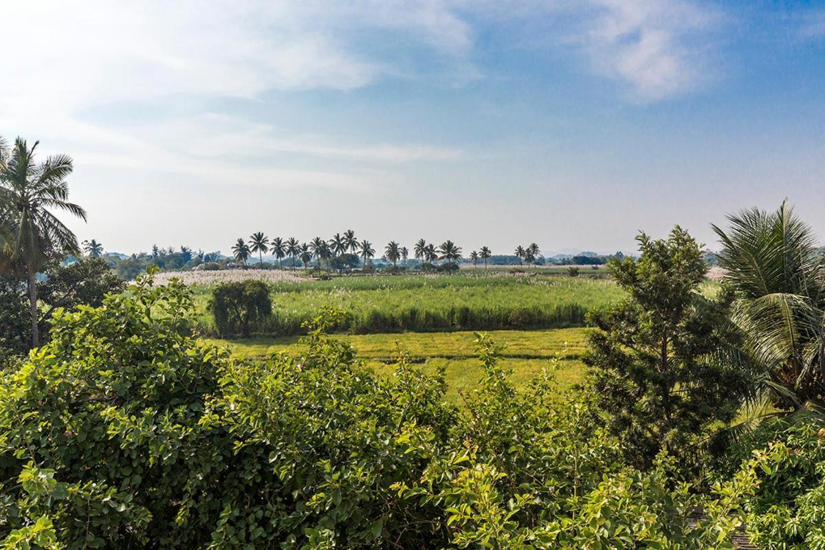 Krishna Homestay Hampi Bagian luar foto