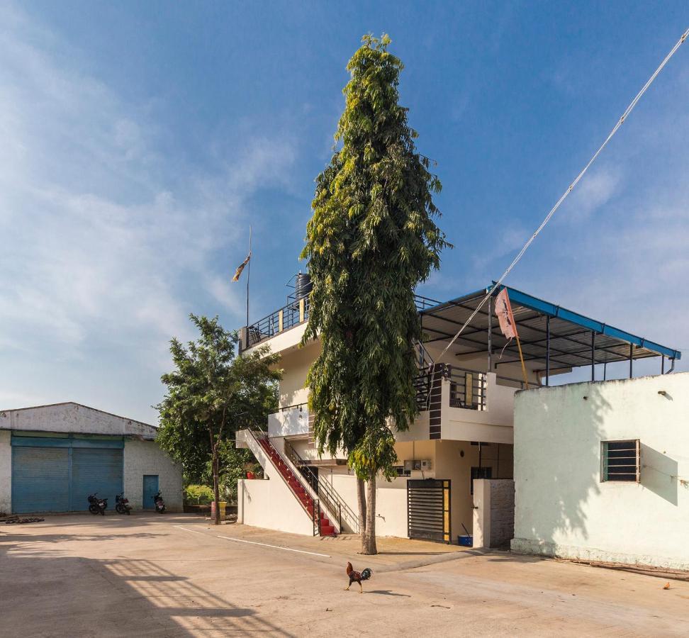 Krishna Homestay Hampi Bagian luar foto