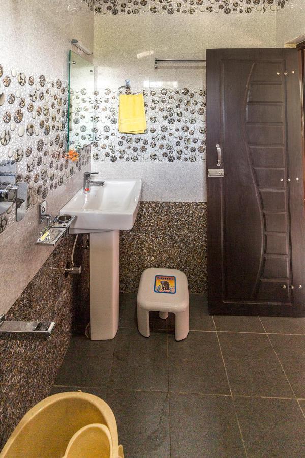 Krishna Homestay Hampi Bagian luar foto